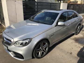 Mercedes Klasa E W212 Limuzyna Facelifting AMG 63 AMG S 585KM 2013 Mercedes E63 AMG S 4-Matic Carbon 585KM 2013r przebieg tylko 80tys.km!, zdjęcie 2