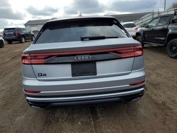 Audi Q8 2021 Audi Q8 Prestige S-Line 2021 3.0 Benzyna 335KM, zdjęcie 2