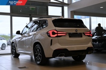 BMW X3 G01 SUV Facelifting 2.0 20d 190KM 2022 BMW X3 xDrive20dFV23Reflektor LEDFotel SportowyM Pakiet Sportowy 2.0, zdjęcie 20