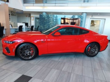 Ford Mustang VI Fastback 2023 5.0 Ti-VCT 446KM 2025 Od ręki - GT Fastback aut 5.0 V8 446KM / Pakiet stylizacyjnym Bronze, zdjęcie 1