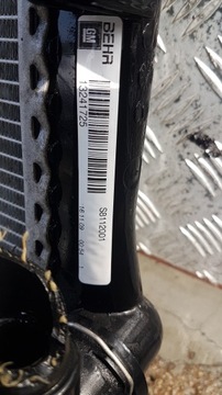 CHLADIČ VODY INSIGNIA SAAB 93 2.0CTDI 13241725