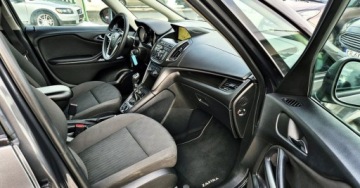 Opel Zafira C Tourer 1.4 Turbo ECOTEC 140KM 2012 Opel Zafira BENZYNA nawigacja nowy model SUPER okazja polecamy, zdjęcie 37