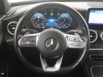 Mercedes Klasa C W205 Kabriolet Facelifting 1.5 200 184KM 2018 Mercedes C C 200 4MATIC, Serwis ASO, 4X4, zdjęcie 15