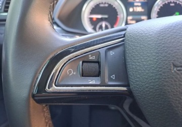 Skoda Superb III Scout 2.0 TDI 190KM 2019 Skoda Superb Blekit Lava 4x4 DSG 2,0TDI 190KM Salon PL ASO 2.0 Diesel, zdjęcie 18
