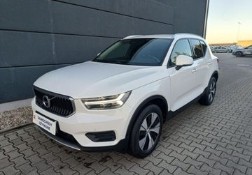Volvo XC40 Crossover 1.5 T3 163KM 2020 Volvo XC 40 1.5 T3 163KM Momentum FV 23 Salon PL 1 wlasciciel ASO bezwypad, zdjęcie 2