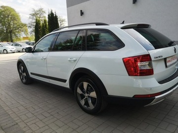 Skoda Octavia III Scout 2.0 TDI 150KM 2016 Škoda Octavia Skoda Octavia 2,0 TDI 150KM Klimatr, zdjęcie 8