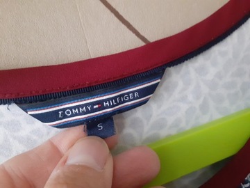 TOMMY HILFIGER-SUPER BLUZKA S BL3