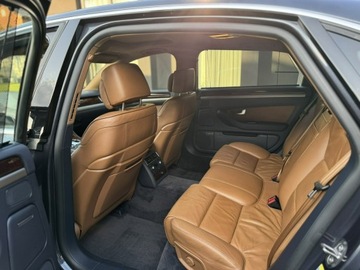 Audi A8 D3 Sedan 4.2 V8 335KM 2005 Audi A8 4.2MPI Quattro Long Mały przebieg, zdjęcie 15