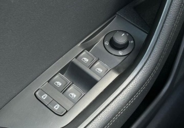 Skoda Superb III Kombi Facelifting 2.0 TDI SCR 200KM 2024 Skoda Superb LaurinKlement, Hak, CANTON, ACC, DCC, GPS, Fotel z pamiecia i, zdjęcie 19