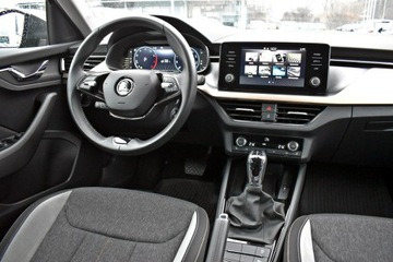 Skoda Kamiq Crossover 1.5 TSI 150KM 2022 Škoda Kamiq Skoda Kamiq Bezwypadkowy / Salon, zdjęcie 16