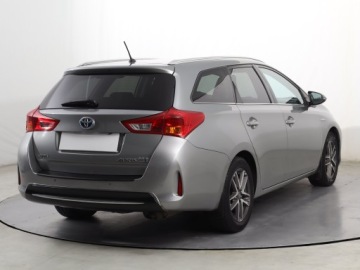 Toyota Auris II Touring Sports Hybrid 135 136KM 2014 Toyota Auris Hybrid, Salon Polska, Automat, Klima, zdjęcie 3