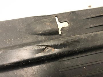 OSŁONA PODWOZIA LEWY TYŁ AUDI A4 B8 LIFT 8K0825215H