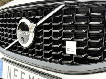 Volvo XC60 II Crossover Plug-In Facelifting 2.0 T8 455KM 2024 Volvo XC 60 T8 Awd 2024 2.0 Hybryda 456KM, zdjęcie 12
