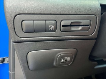 Citroen C3 Aircross  I Crossover Facelifting 1.2 PureTech 130KM 2024 Citroen C3 Aircross 1.2 benzyna 130 KM automat 17 tys. km zarej w PL, zdjęcie 21