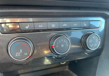 Volkswagen Tiguan Allspace 2023 Volkswagen Tiguan Allspace 2023 VOLKSWAGEN TIGUAN 7 osob - w POLSCE po opl, zdjęcie 14