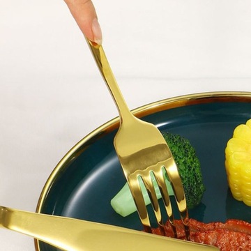 НАБОР СТОЛОВЫХ ПРИБОРОВ НА 6 ПЕРСОН НАБОР 24 ЭЛЕМЕНТА - СТОЛОВАЯ СЕРИЯ ЗОЛОТО