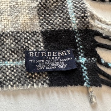 BURBERRY LONDON Szal Szalik Kratka Fredzle Wełna