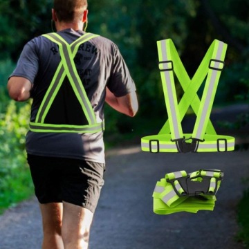 Светоотражающий жилет для велосипеда и мотора