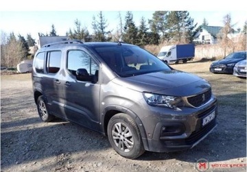 Peugeot Rifter Standard 1.5 BlueHDI 130KM 2022 Peugeot Rifter Peugeot Rifter 1.5 Bluehdi Allure Pack Ss