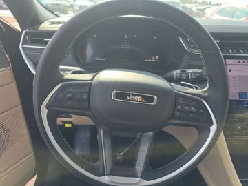 Jeep Grand Cherokee V 2025 Jeep Grand Cherokee Limited 2025 3.6 Benzyna 293KM, zdjęcie 11