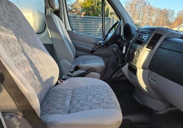 Volkswagen Crafter I Kombi 2.5 TDI 109KM 2010 Volkswagen Crafter Auto po duzym serwisie Nowy Rozrzad, Olej, filtry Zarej, zdjęcie 4