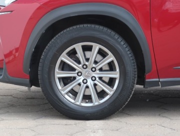 Lexus NX I SUV 300h 197KM 2017 Lexus NX 300h, Salon Polska, Automat, Skóra, zdjęcie 14