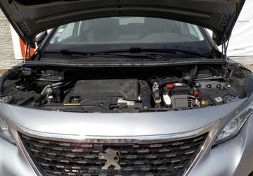 Peugeot 3008 II Crossover 1.2 PureTech 130KM 2019 Peugeot 3008 Okazja 1.2 Benzyna 130KM, zdjęcie 3