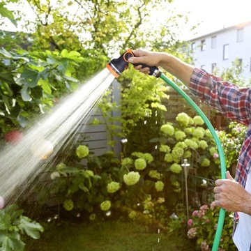 ВОДЯНОЙ СПРИНКЕР TACKLIFE САДОВЫЙ ПИСТОЛЕТ 8в1
