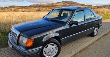 Mercedes W124 Sedan 2.0 136KM 1993 Mercedes-Benz W124 (1984-1993) 2.0I 136KM Klima Skora Z Grecji Bez rdzy, zdjęcie 2