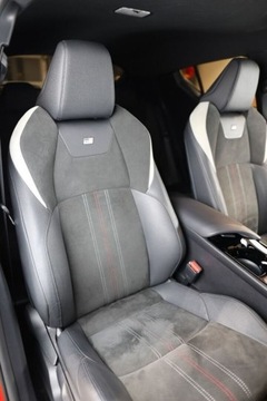 Toyota C-HR I Crossover Facelifting 1.8 Hybrid 122KM 2023 Toyota C-HR 1.8 Hybrid GPF GR Sport 1.8 Hybryda 122KM, zdjęcie 16