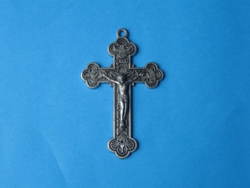 Krzyż z Duchem Świętym metalowy srebrny 8 cm