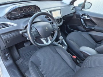 Peugeot 208 I Hatchback 5d Facelifting 1.2 PureTech 110KM 2018 Peugeot 208 1.2i, Perła, Automat, Panorama,, zdjęcie 21