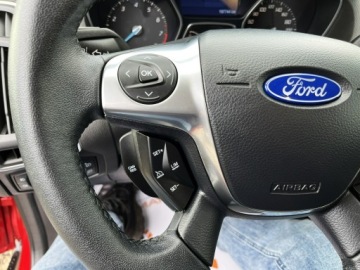 Ford Focus III Kombi 1.6 EcoBoost 150KM 2011 Ford Focus 1.6 Benzyna /Serwis/ Bezwypadkowy /, zdjęcie 13