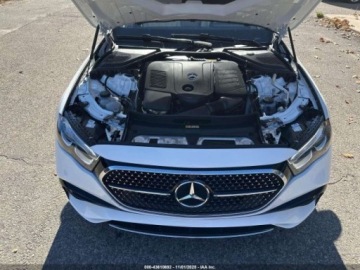 Mercedes Klasa E W214 2025 Mercedes-Benz Klasa E 350 2025 2.0l 2.0 Benzyna 255KM, zdjęcie 4