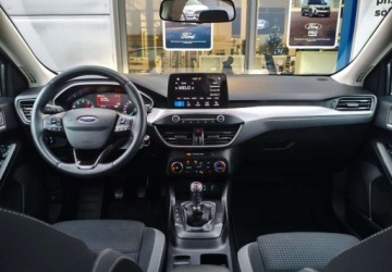 Ford Focus III Sedan Facelifting 1.0 EcoBoost 100KM 2018 Ford Focus Ford Focus 1.0 EcoBoost Titanium Benzyna 100KM, zdjęcie 6