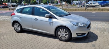 Ford Focus III Sedan Facelifting 1.5 TDCi 120KM 2015 FORD FOCUS III 1.5 TDCi 120 KM