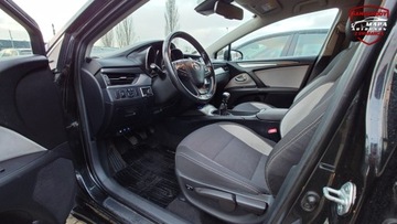 Toyota Avensis III Wagon Facelifting 2015 2.0 D-4D 143KM 2017 Toyota Avensis Rej PL Navi Pre Collision Keyles Webasto Kamera Ksenon Klim, zdjęcie 15