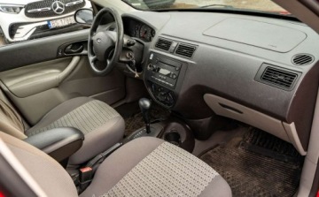 Ford Focus II Sedan 2.0 Duratec 145KM 2007 Ford Focus Ford Focus Mk2 2.0 Automat 145KM 2.0 BenzynaLPG 145KM, zdjęcie 13