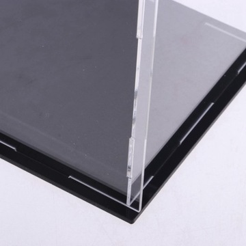 Акриловая витрина Витрина 16,5х10х10см.