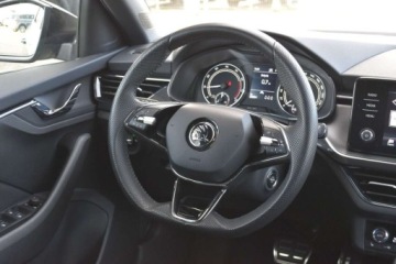 Skoda Scala Hatchback 1.0 TSI 110KM 2024 Skoda Scala SalonPL 1.0TSI 110KM Style DSGDynamicComfort17Grawancja, zdjęcie 10