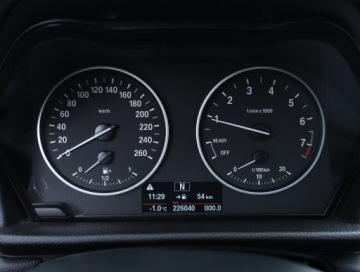 BMW Seria 2 F22-F23-F45-F46 Gran Tourer 218i 136KM 2015 BMW 2 Active Tourer 218i Active Tourer, Navi, zdjęcie 10