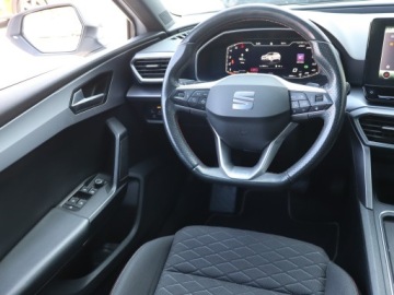 Seat Leon IV Sportstourer 2.0 TDI CR 150KM 2021 Seat Leon 2.0 TDI, Automat, Skóra, Navi, Klima, zdjęcie 6