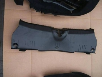MERCEDES SLK 172 W172 PLAST NA PAS ZADNÍ