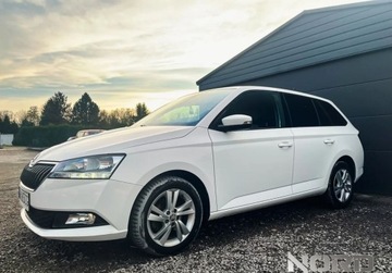 Skoda Fabia III Hatchback Facelifting 1.0 TSI 95KM 2021 Skoda Fabia Bezwypadkowy, CiezarowyOsobowy, FV23, Polski Salon Benzyna, zdjęcie 4