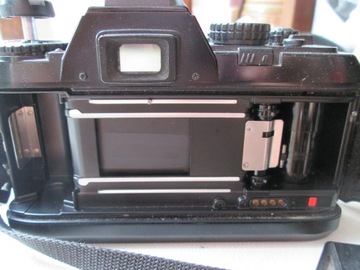 NIKON F301 С ОБЪЕКТИВОМ 28-105