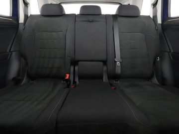 Volkswagen Tiguan Allspace SUV 2.0 TDI 200KM 2021 Volkswagen Tiguan Allspace 7 os. 4x4 DSG full LED, zdjęcie 16