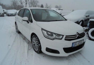 Citroen C4 II Hatchback 5d Facelifting 1.6 BlueHDi 100KM 2017 Citroen C4 Citroen C4 II 1.6 diesel 99 KM 1.6 Diesel 99KM, zdjęcie 2