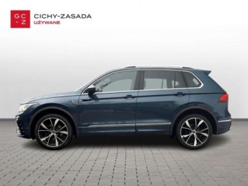 Volkswagen Tiguan II SUV Facelifting 2.0 TDI 200KM 2021 Volkswagen Tiguan R-line Kamery 360 HarmanKardon Zawieszenie DCC ACC Faktu, zdjęcie 1