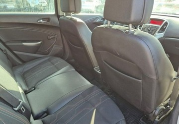 Opel Astra J Sports Tourer 1.4 Turbo ECOTEC 140KM 2012 Opel Astra Cosmo Grzane fotele140KM 1.4 Benzyna 140KM, zdjęcie 16