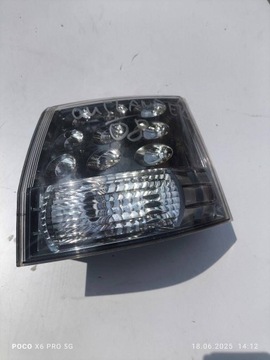 MITSUBISHI OUTLANDER 2010 ZADNÍ STRANA PRAVÁ SVĚTLO 22087813